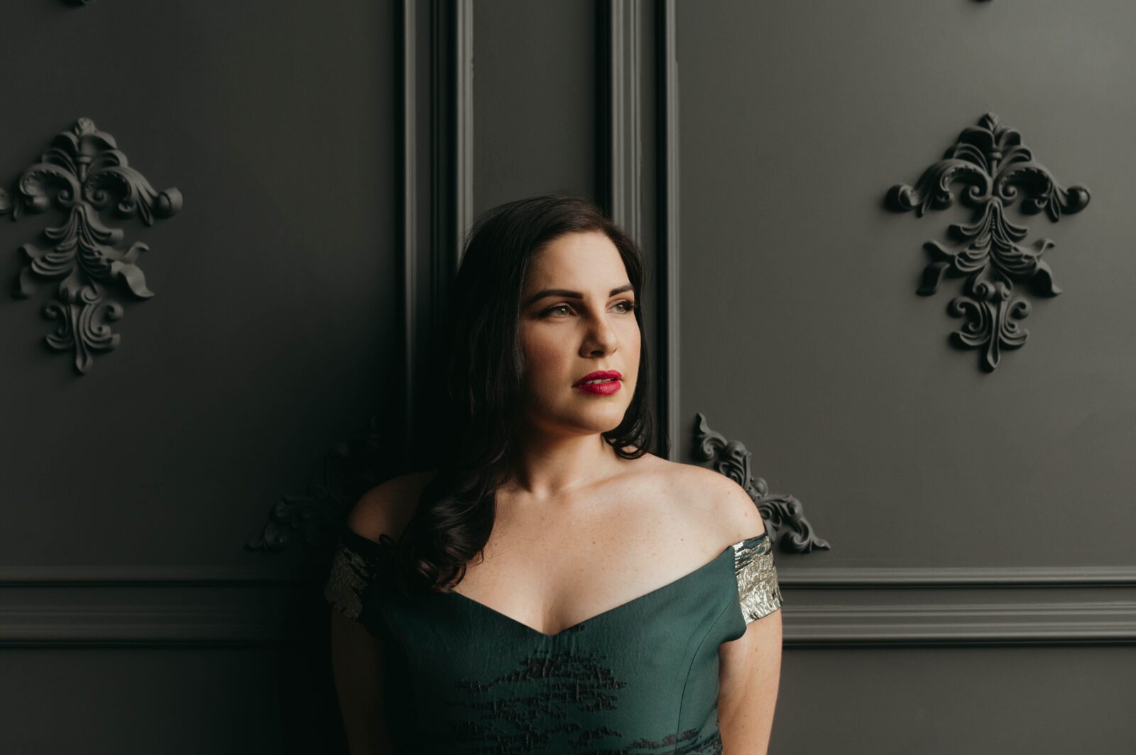 Stephanie DeCiantis, soprano